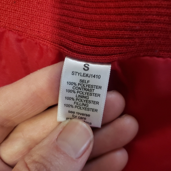 Women's Red Quilted Jacket by Active USA Size Small - Picture 7 of 7